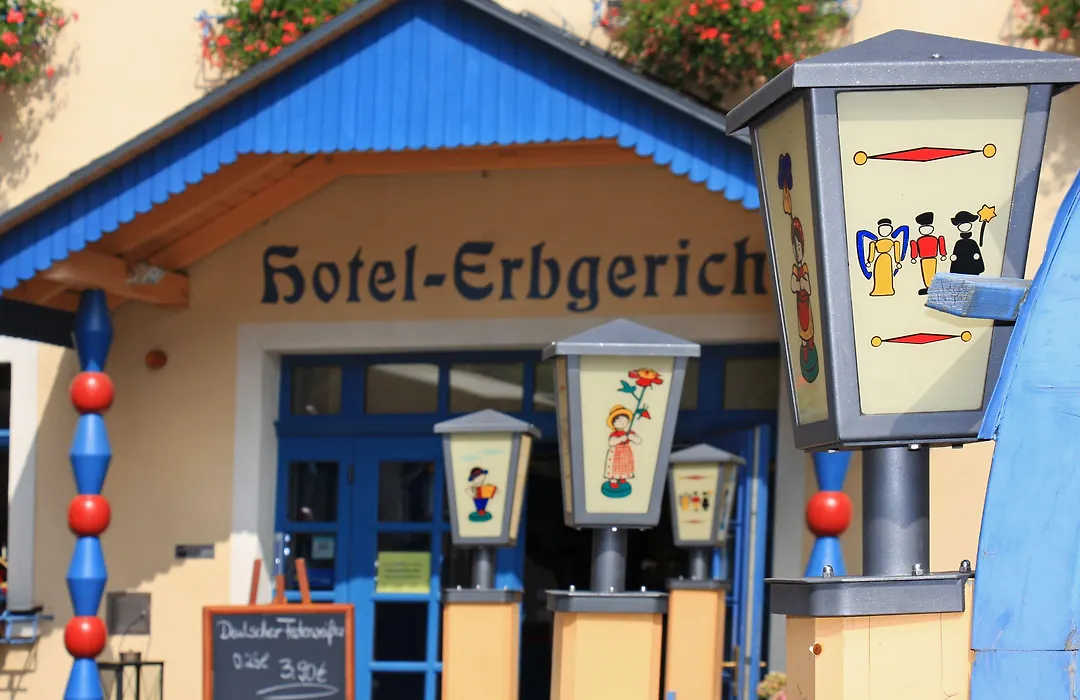 Hotel Erbgericht Buntes Haus-1