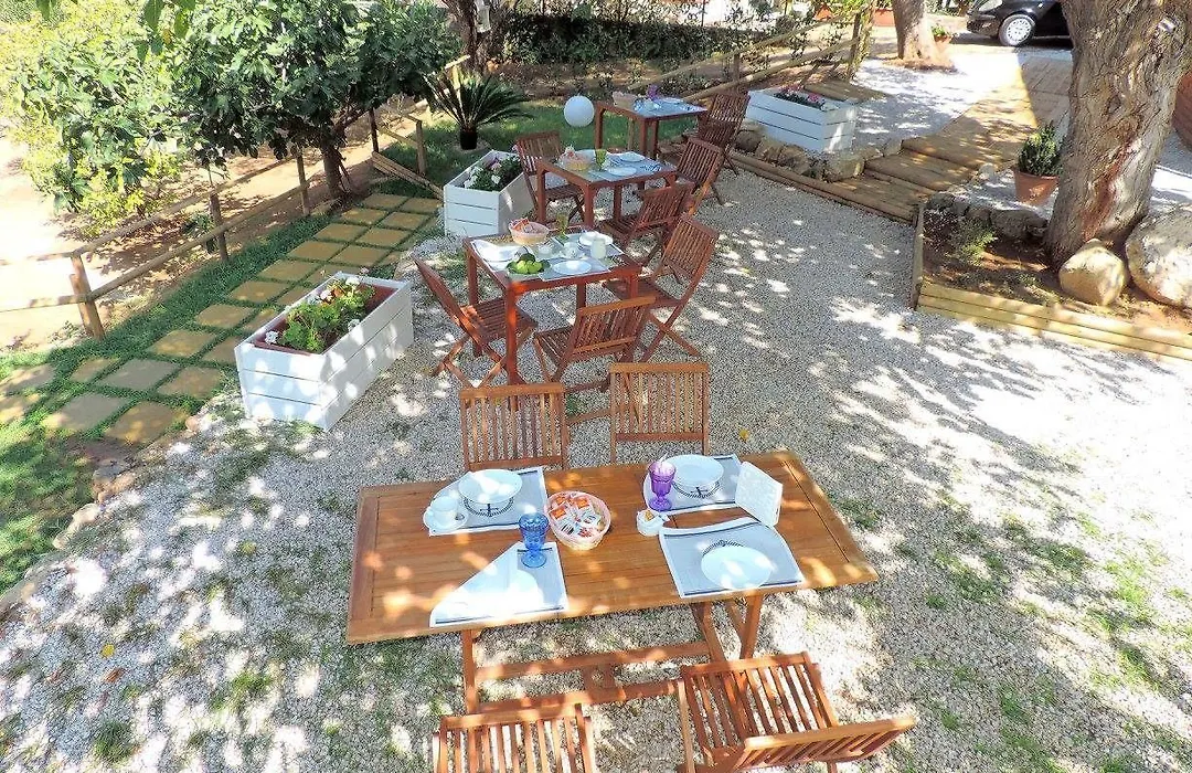 Mediterraneo Rooms-1