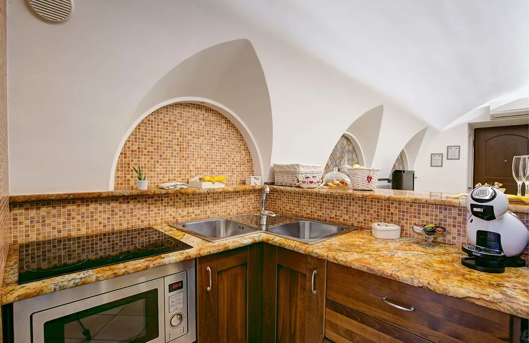 Cuore di Sorrento Suites-1