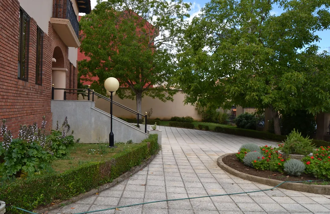 Hotel Villegas-1