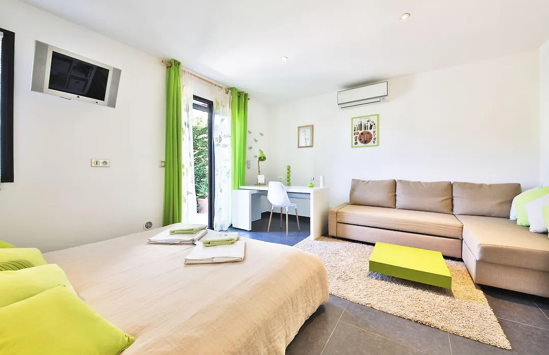 Villa Louancelie B&B-1