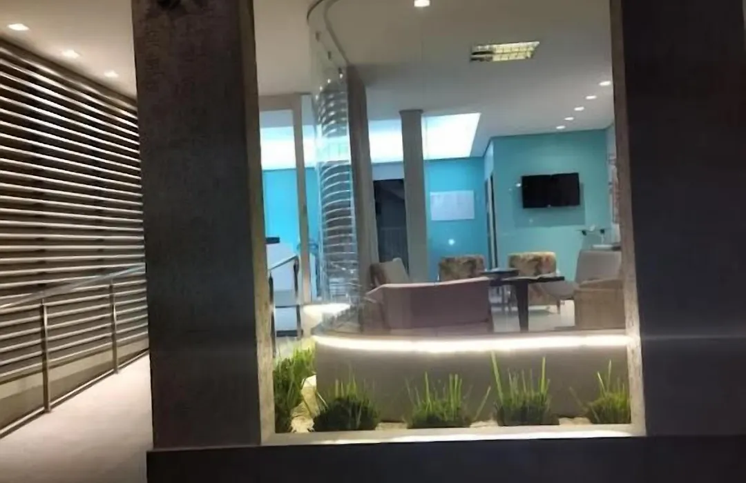 Mfg Hotel-1