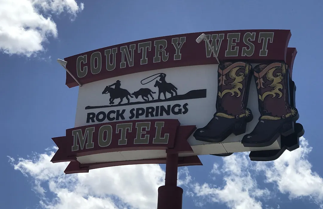 Country West Motel Of Rock Springs-1