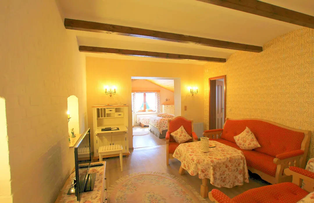 Landhaus Hotel Romantik-1
