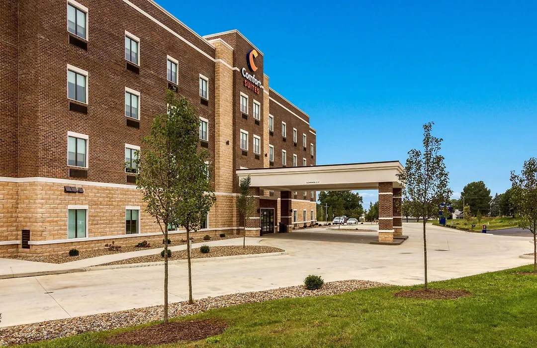 Comfort Suites Wooster Near University Campus-1