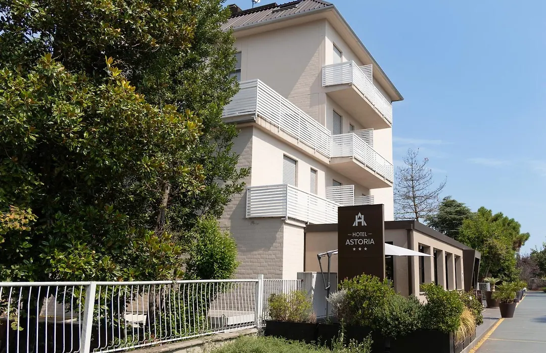 Hotel Astoria-1