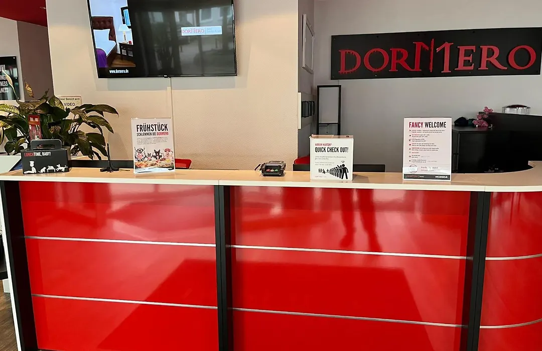 DORMERO Hotel Dresden Airport-1