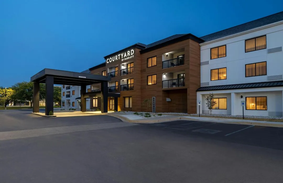 Courtyard By Marriott Kokomo-1