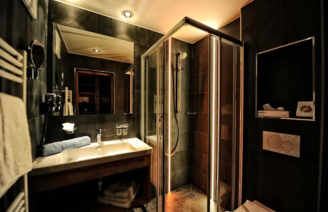 Hotel Fatlar-1