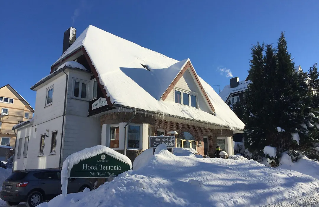 Hotel-Pension Teutonia-1