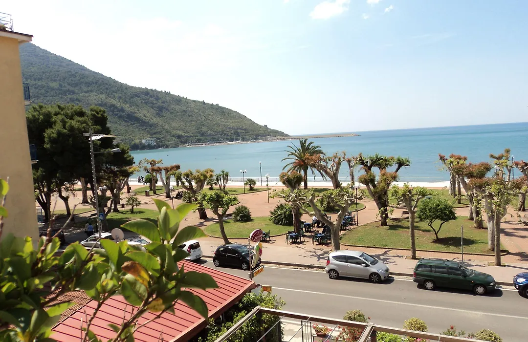 Hotel Pisacane-1
