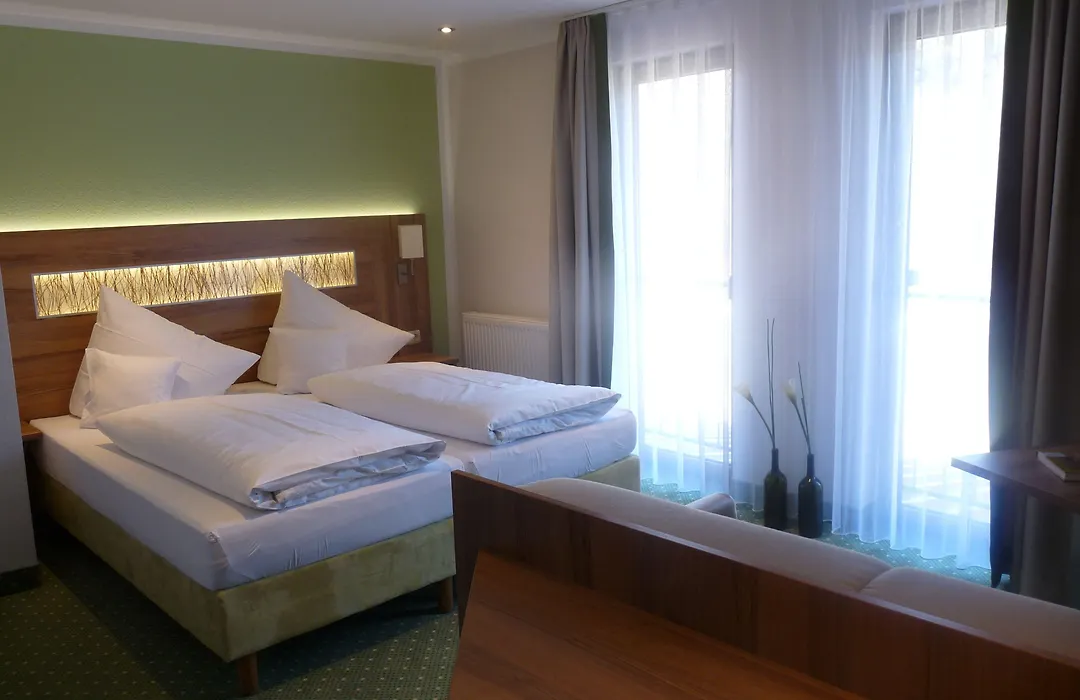 Hotel- Landgasthof Baumhof-Tenne-1
