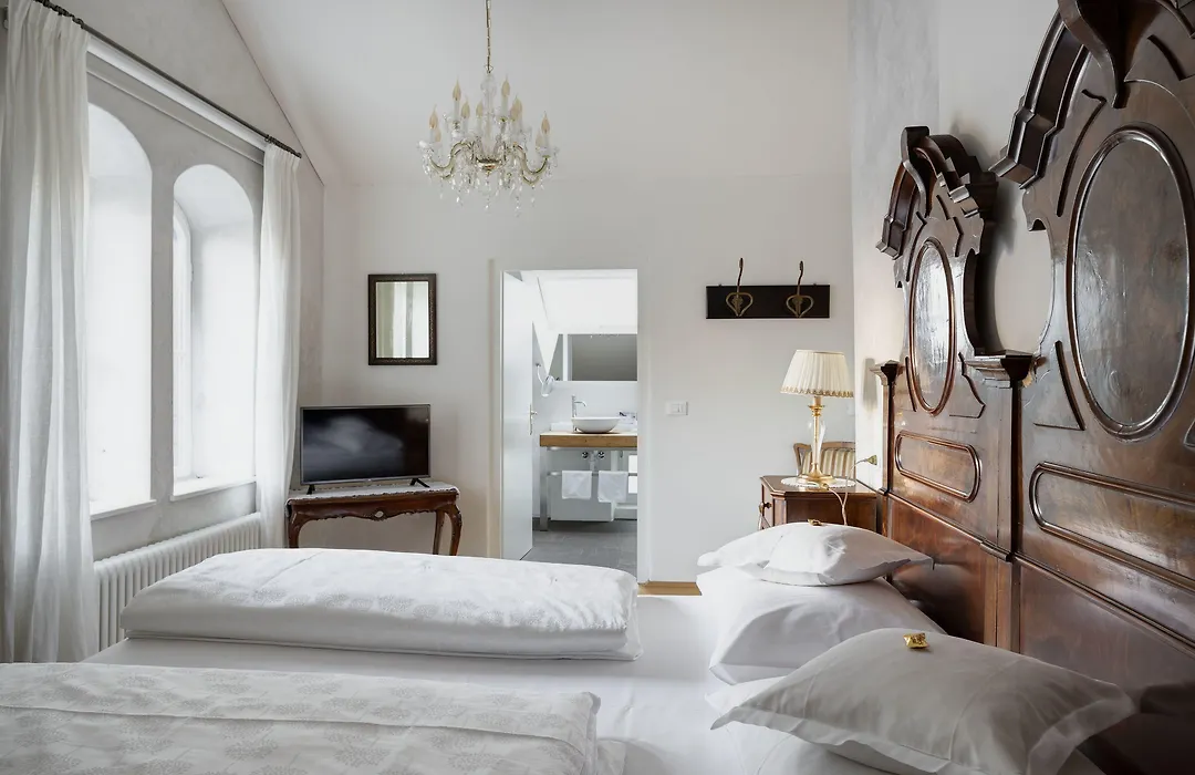 Villa Bergmann Suites Meran-1