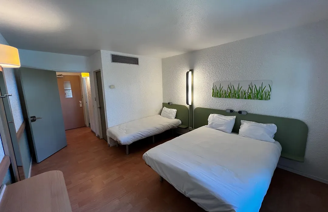 Ibis Budget Marseille Est Porte d'Aubagne-1