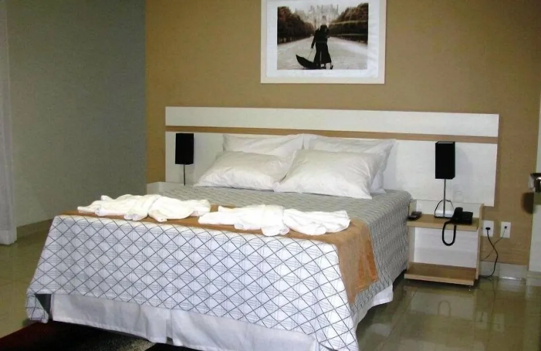 Monza Comfort Hotel-1