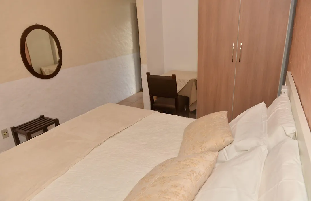Hotel das Figueiras-1