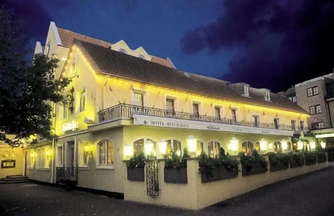 Hotel Restaurant Höttche-1