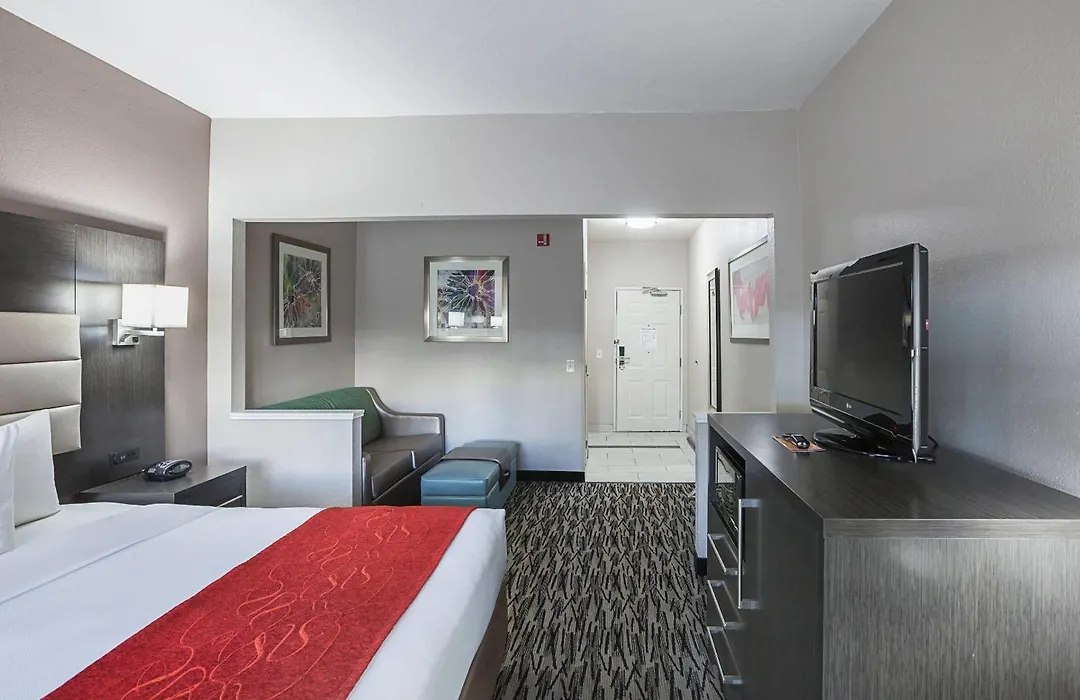 Comfort Suites Lewisville - Dallas-1
