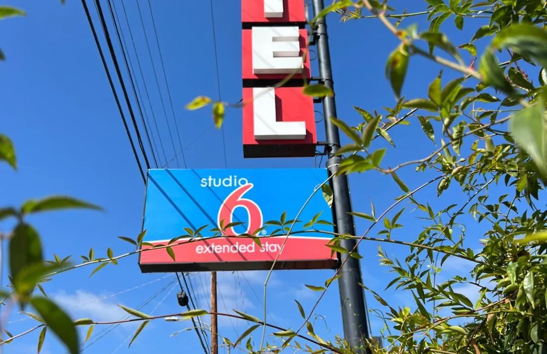 Studio 6 Oakland Ca San Francisco Berkeley Area-1
