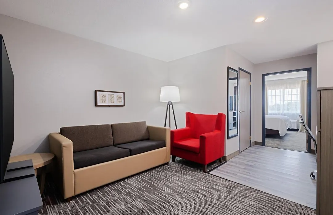 Garner Hotel Decatur - Forsyth By Ihg-1