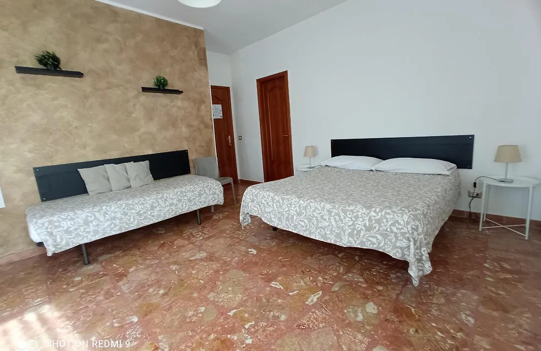 Bed & Breakfast Fontanarossa Airport -Private Parking--1