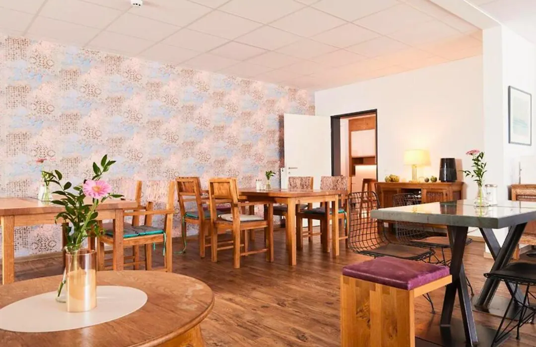 Hotel Sarah-1