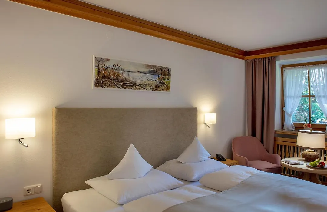 Hotel Ziegleder-1