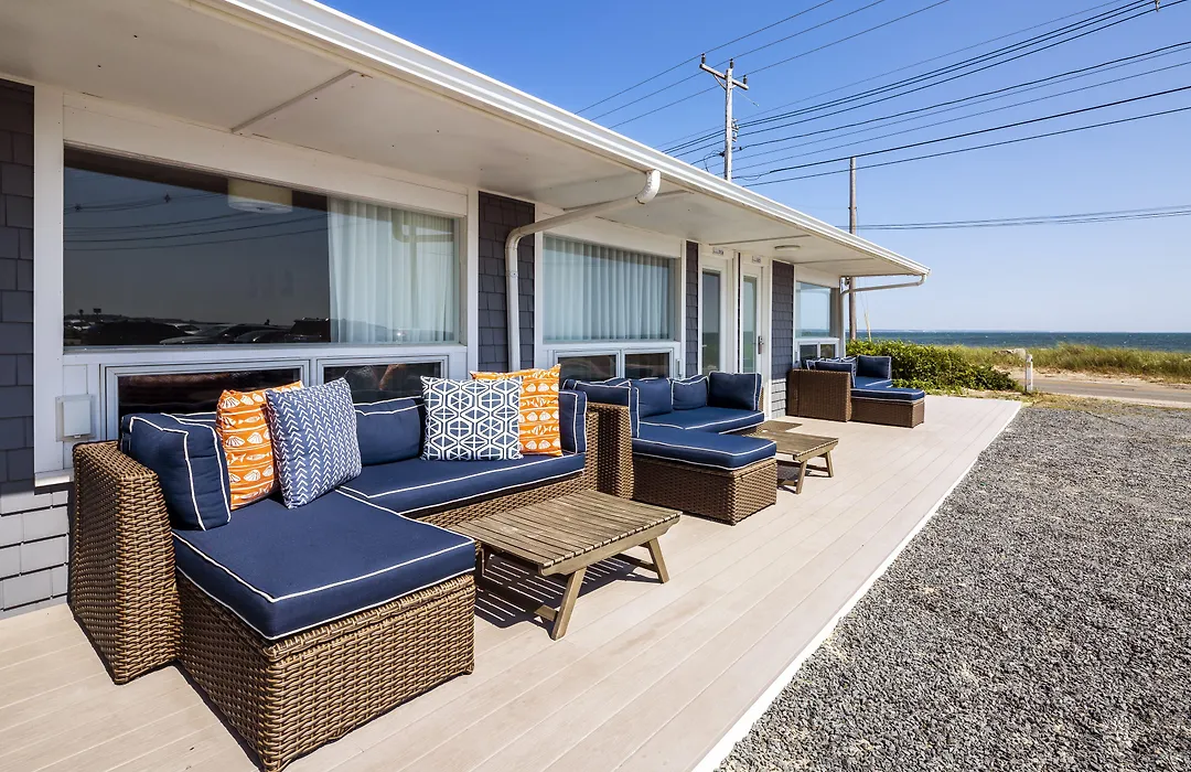 Breakwater Hotel-1