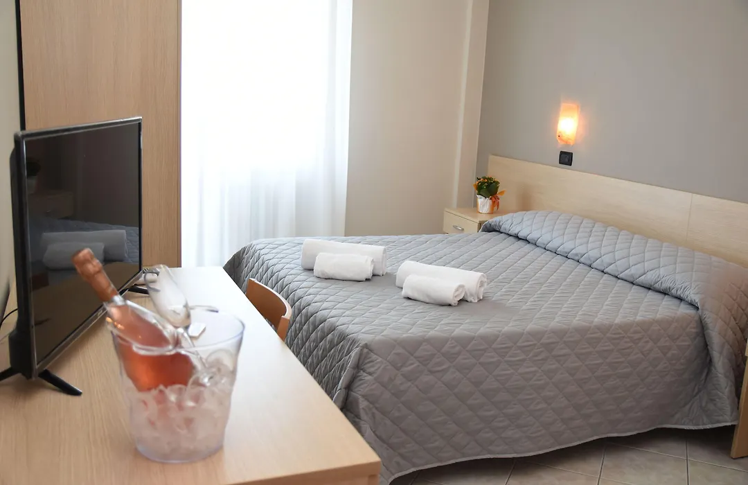 Hotel Excelsior-1
