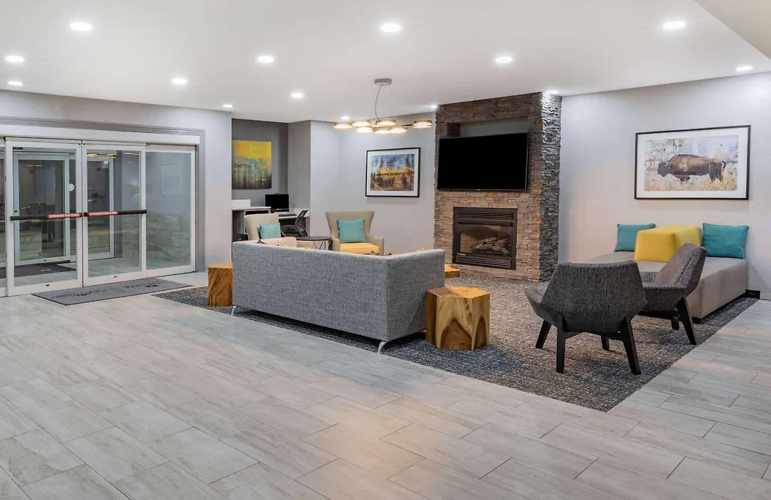 La Quinta Inn & Suites By Wyndham Ardmore-1