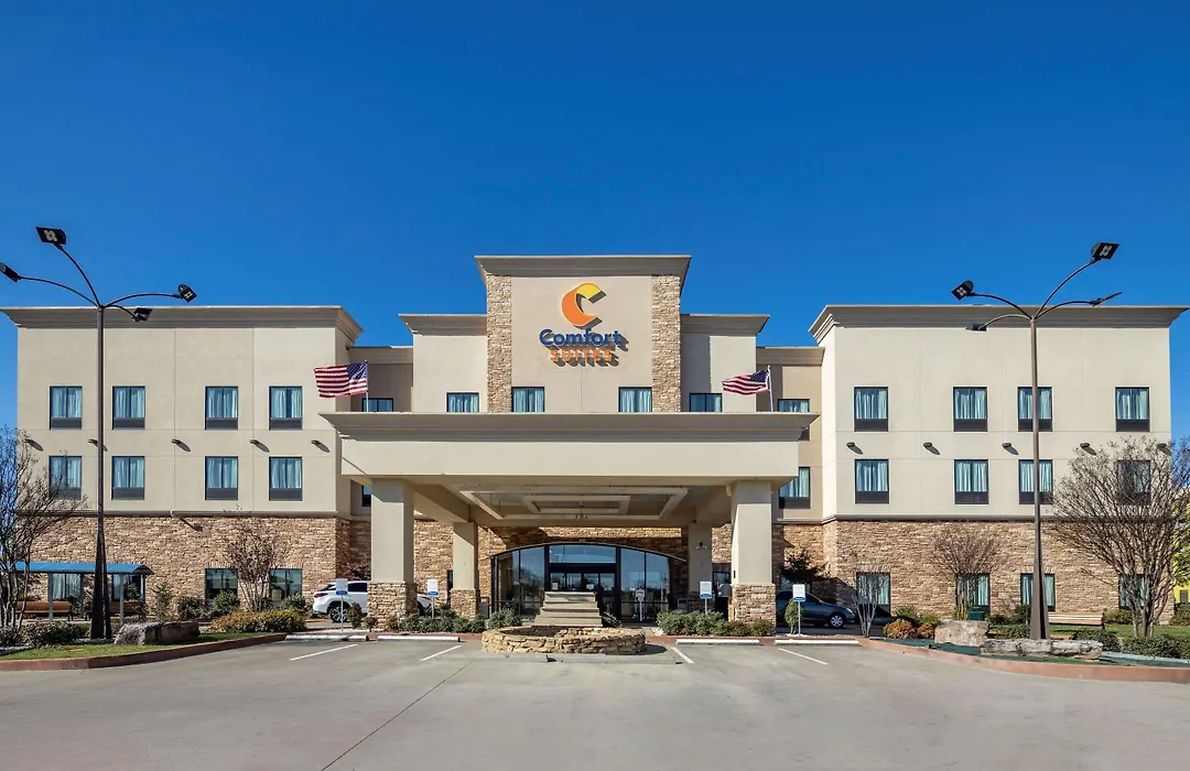 Comfort Suites Batesville-1