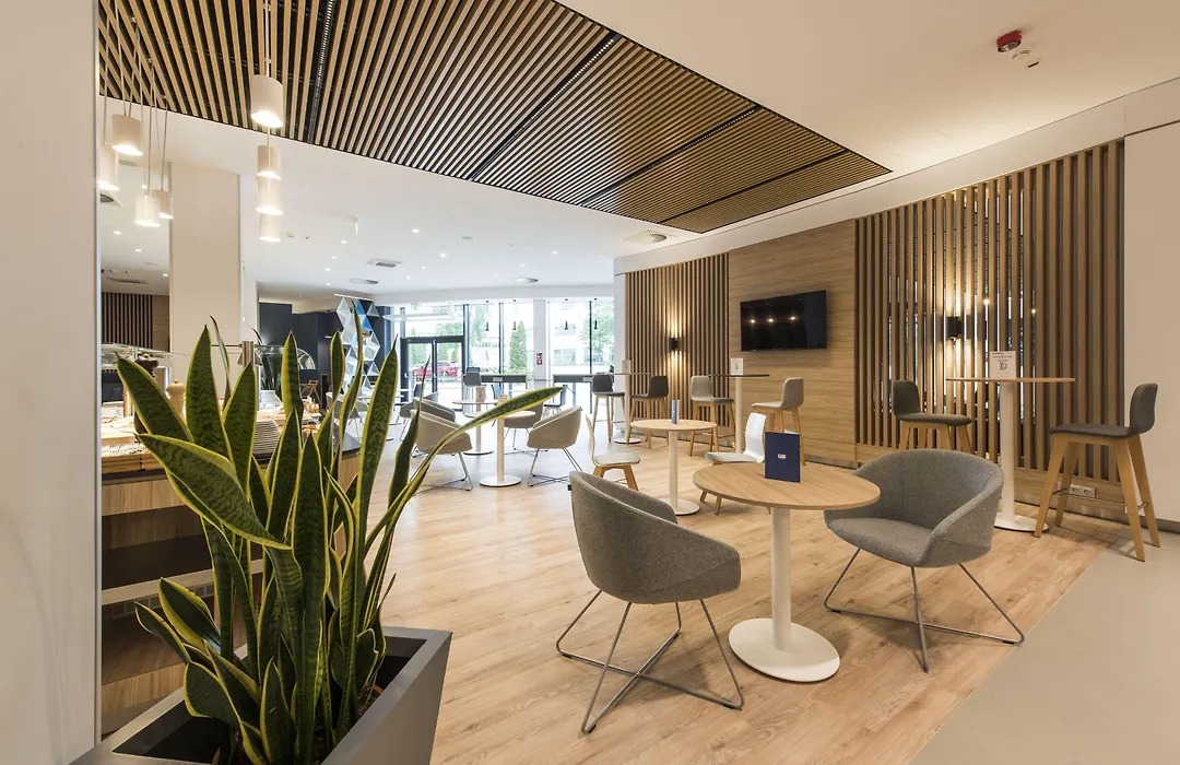 Holiday Inn Express Warsaw - Mokotow By Ihg-1