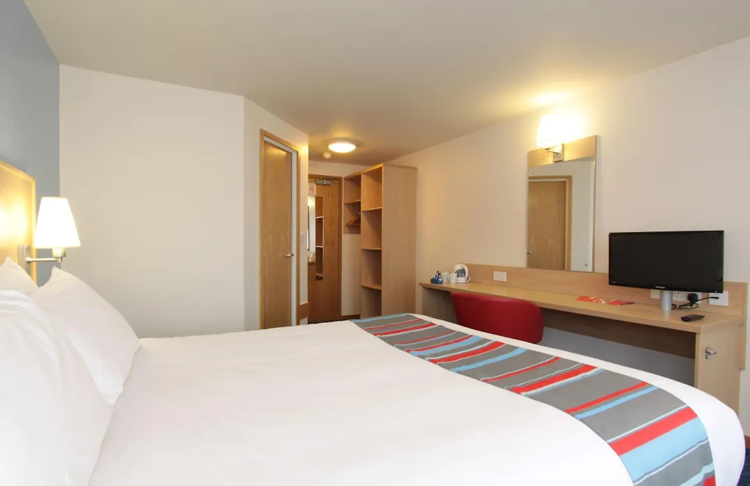 Travelodge Exeter M5-1