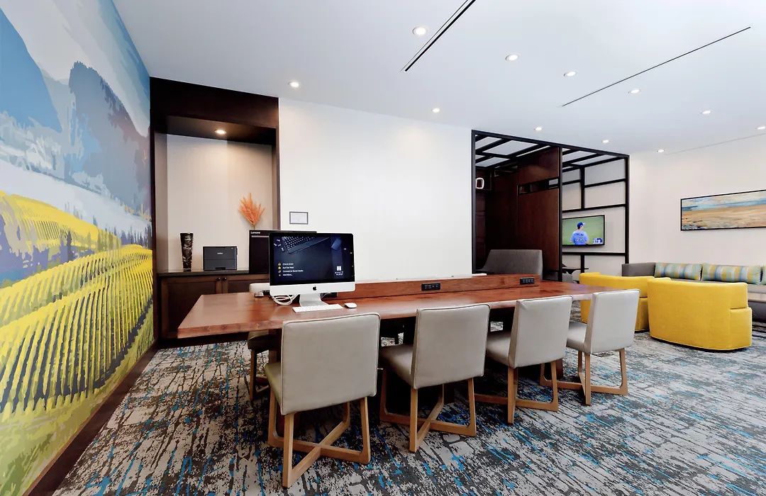 Hyatt Place Kelowna-1