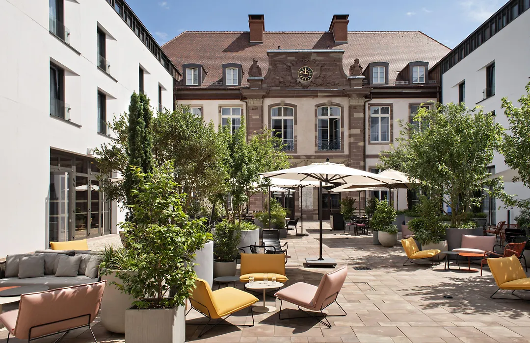 Hôtel LÉONOR the place to live-1