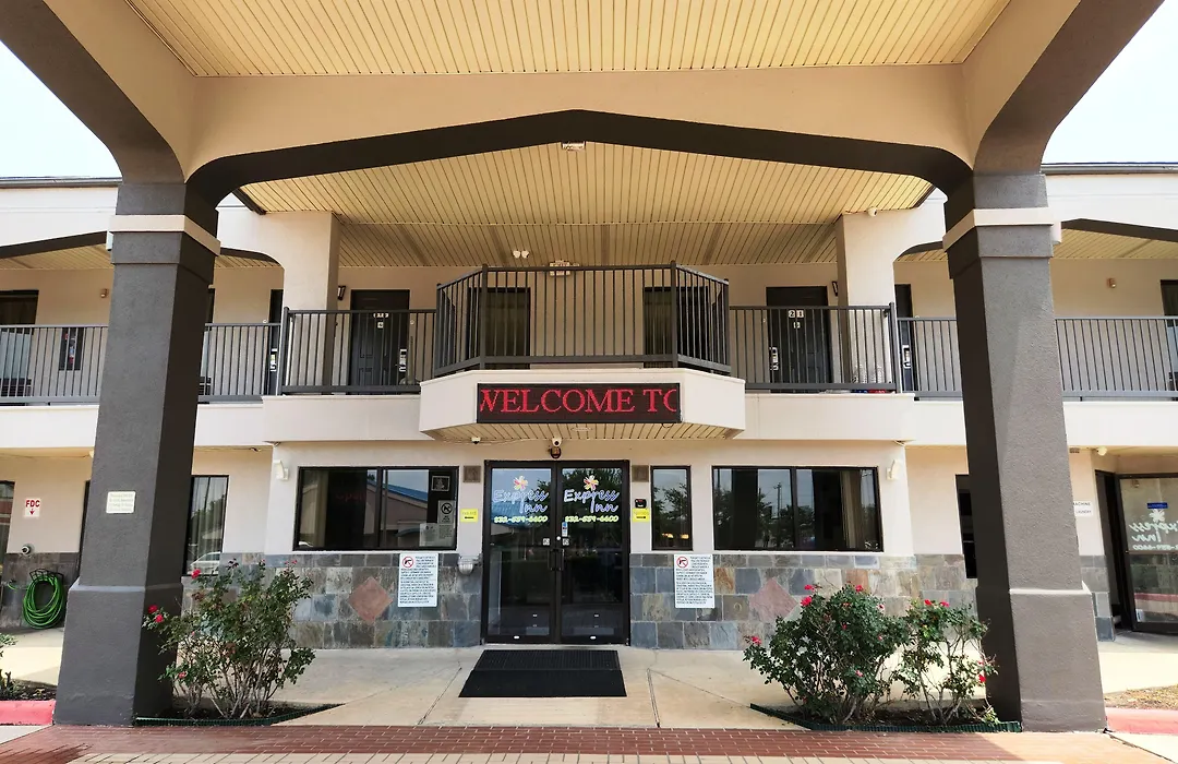 Express Inn Tomball-1