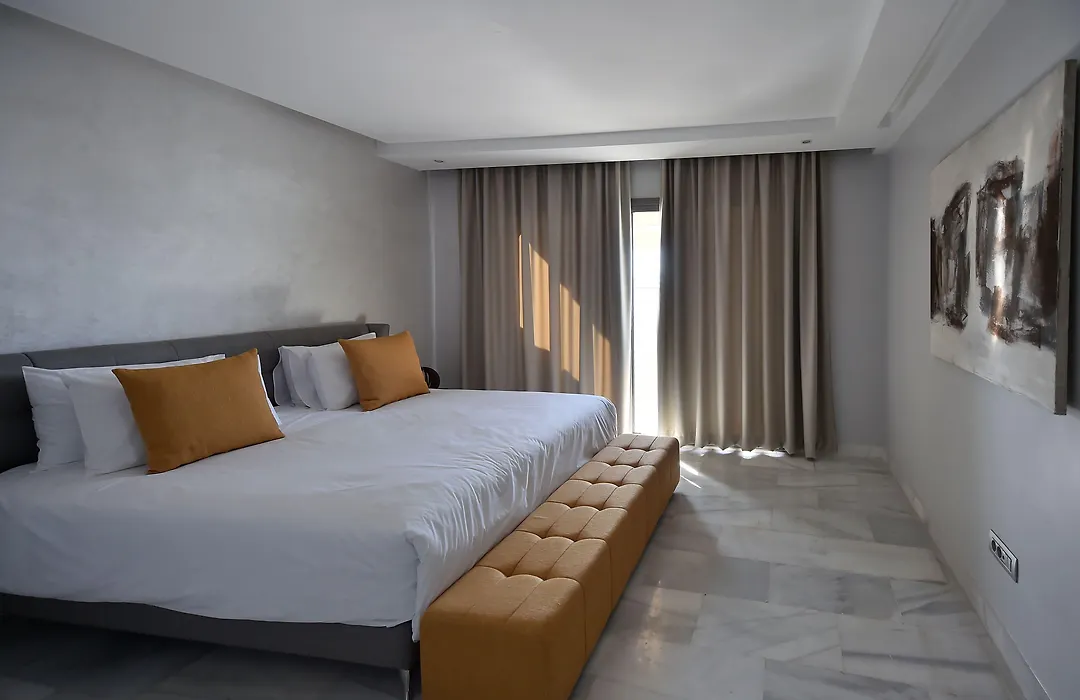 Le Yacht Suites Hotel-1