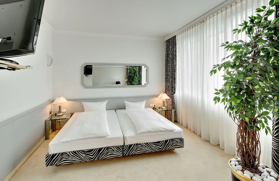 La Strada Hotel-1