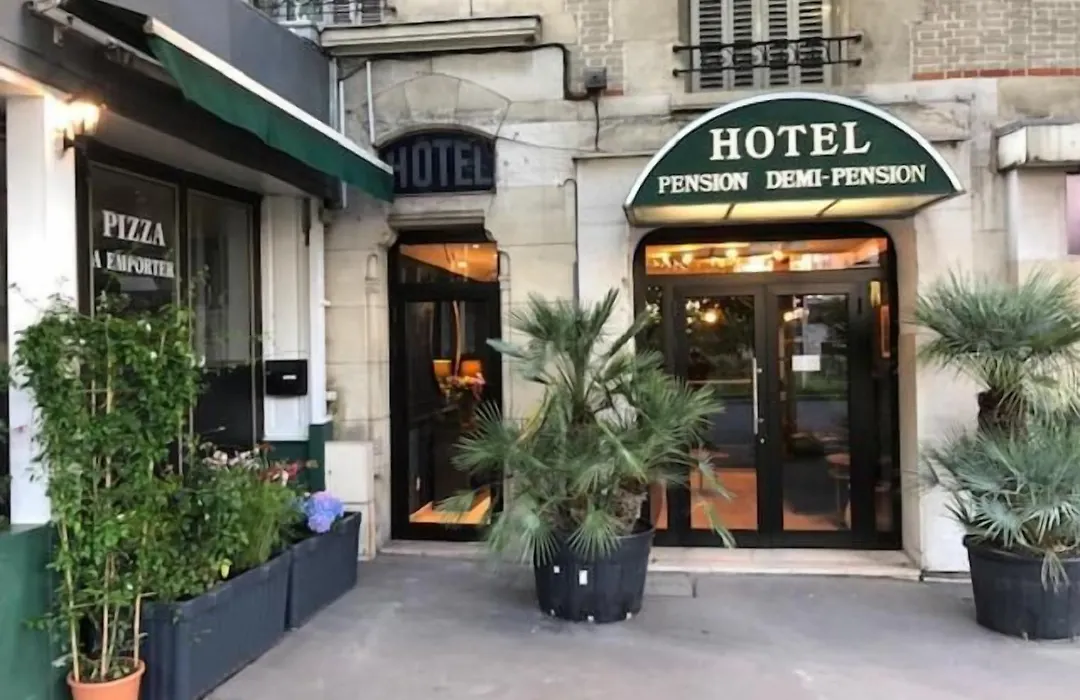 Le Grand Albert 1Er-1