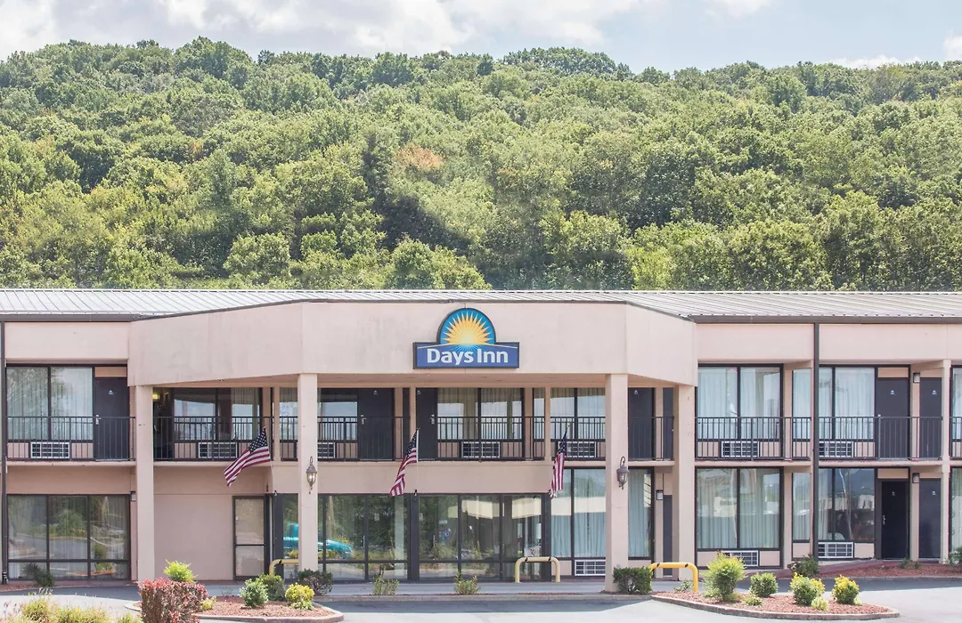 Days Inn By Wyndham Princeton-1