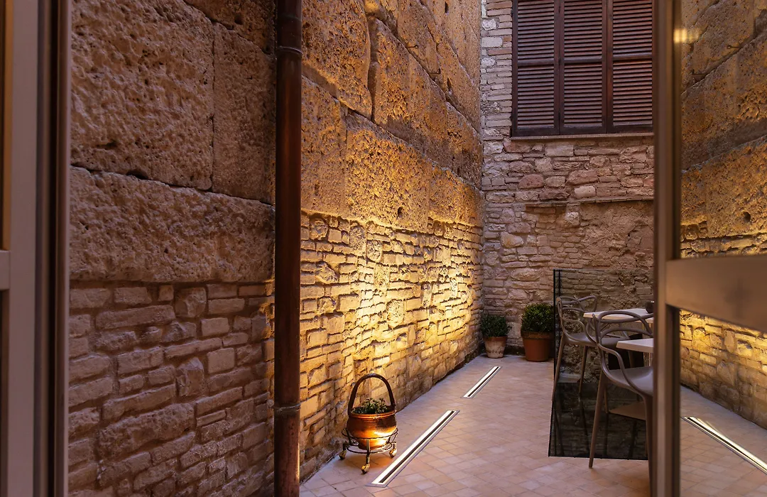 Portica10 Assisi-1