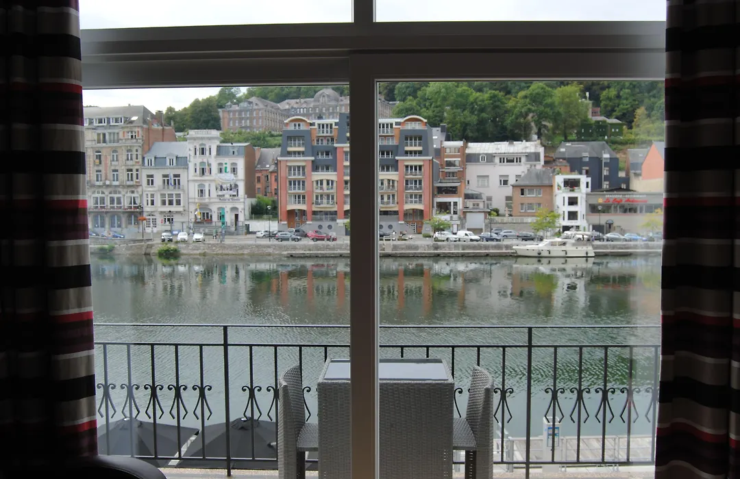 L'Inattendu "Sur La Croisette" Dinant Centre-1