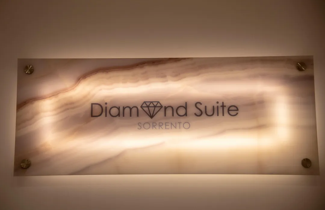 Diamond Suite-1