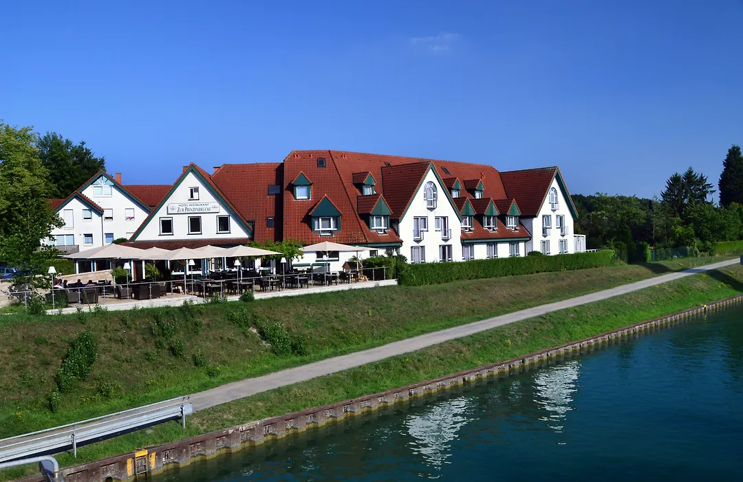 Hotel zur Prinzenbrücke-1