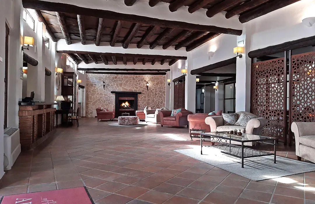 Hotel Apartamento Nueva Alcazaba-1