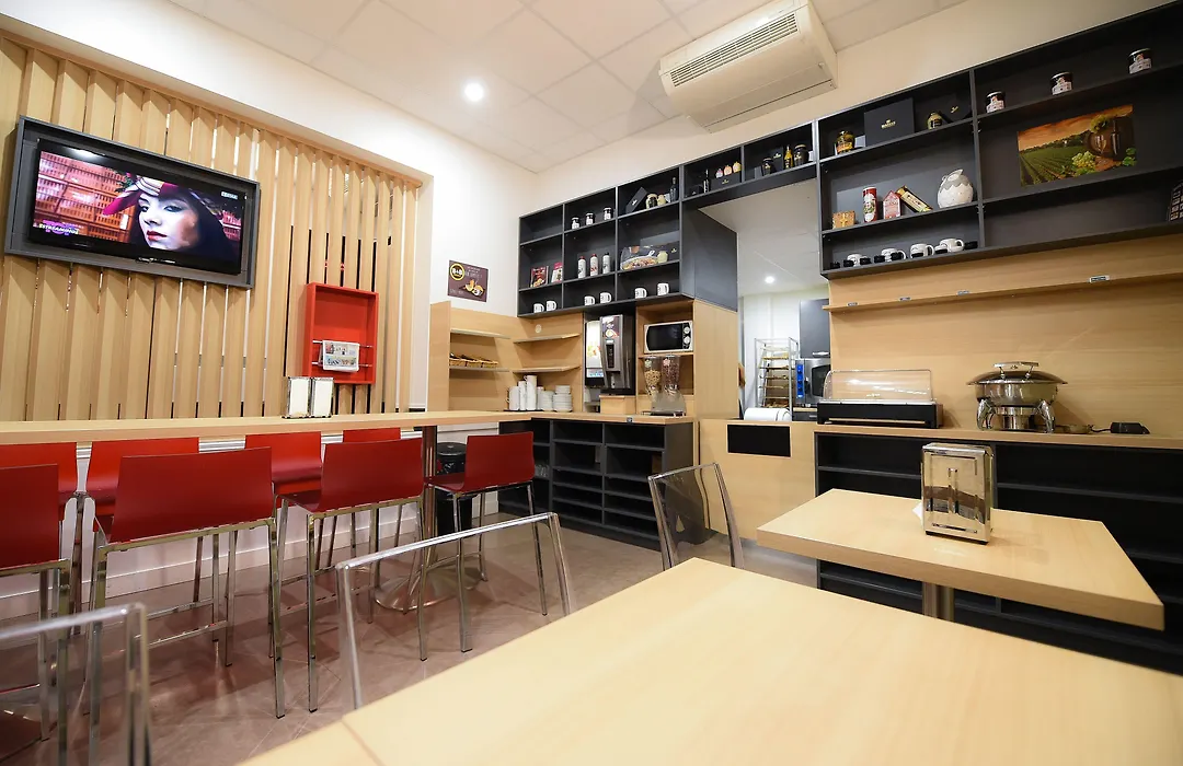 B&B Hotel Dijon Centre-1