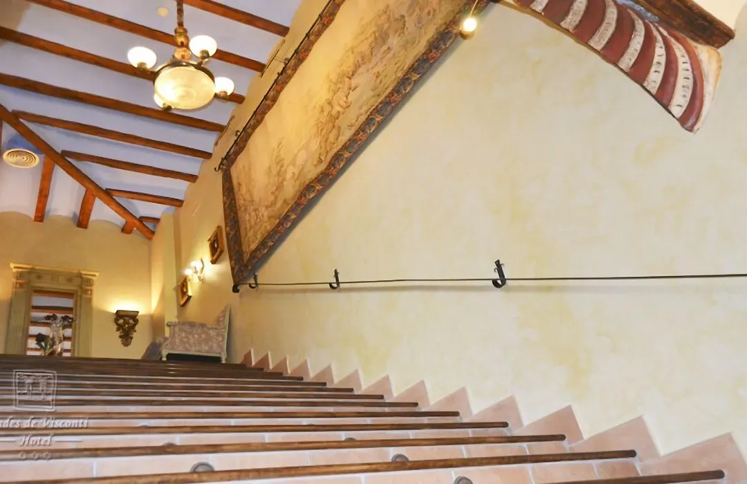 Hotel Condes De Visconti-1