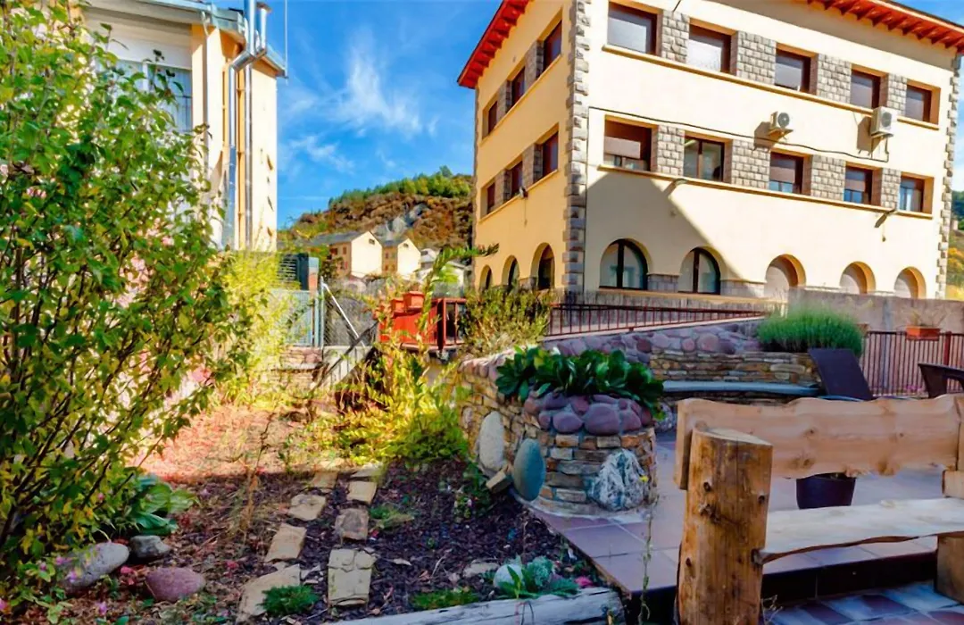 Hotel Flor De Neu-1