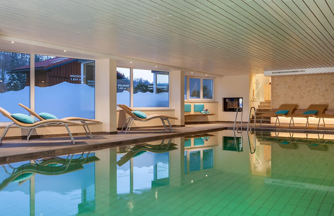 Hotel Bad Rain-1