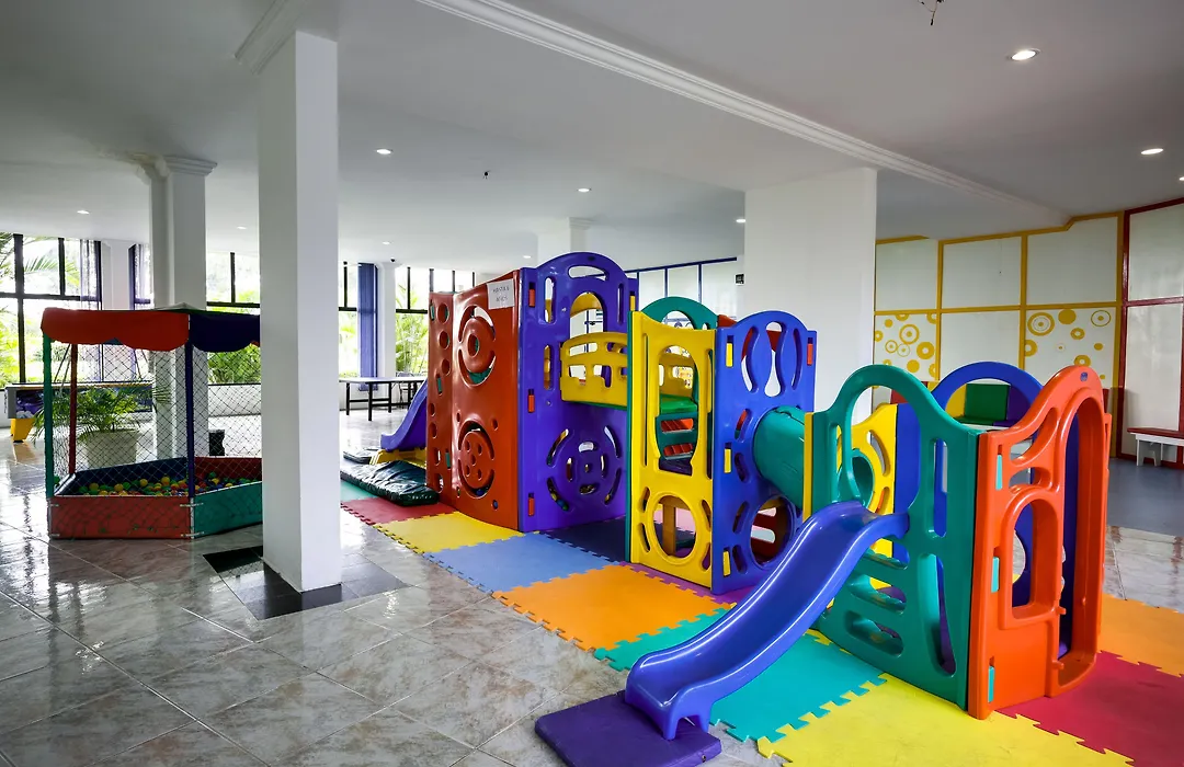 Hotel San Isidro-1